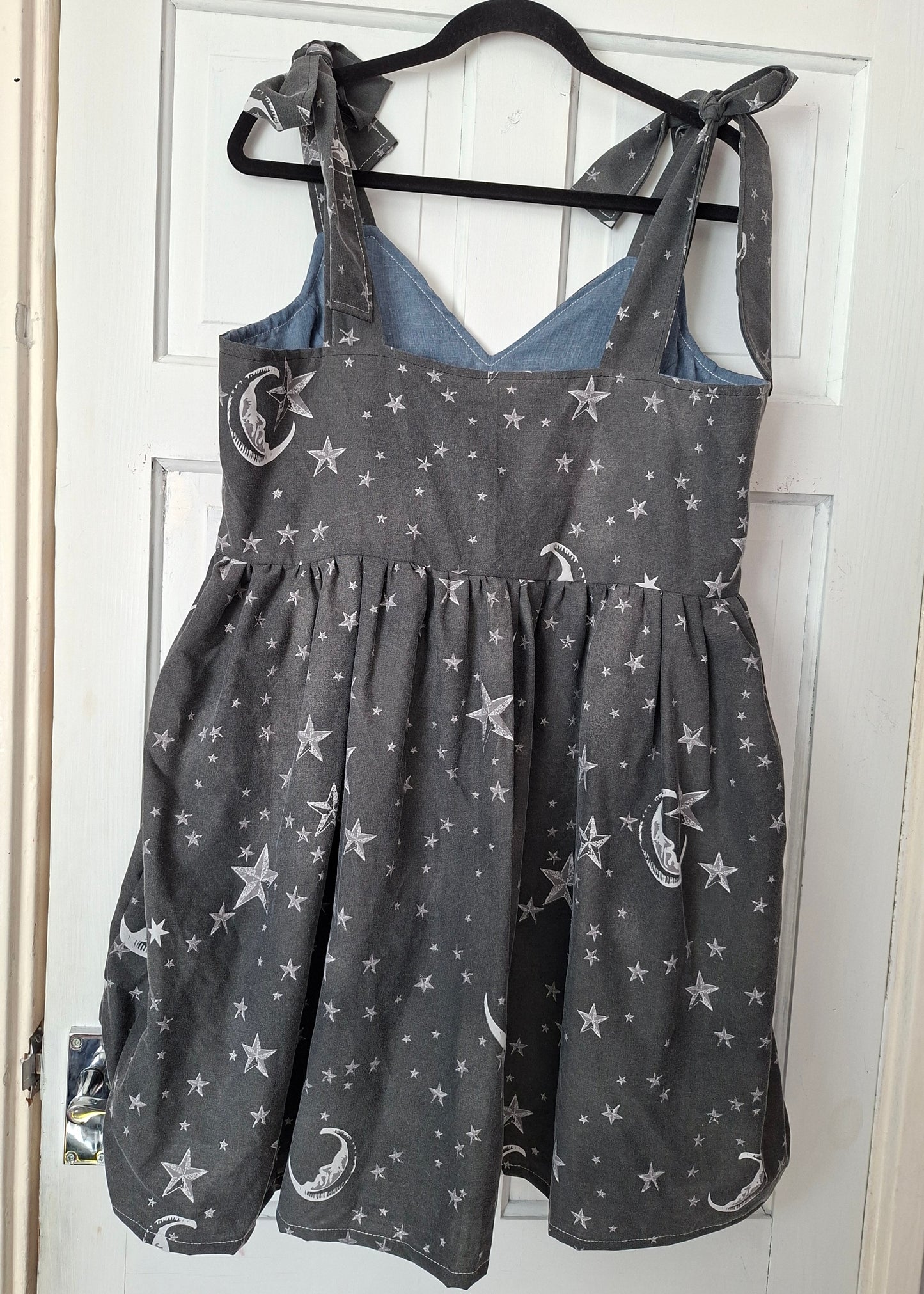 Grey moons & stars sweetheart dress - Size 14
