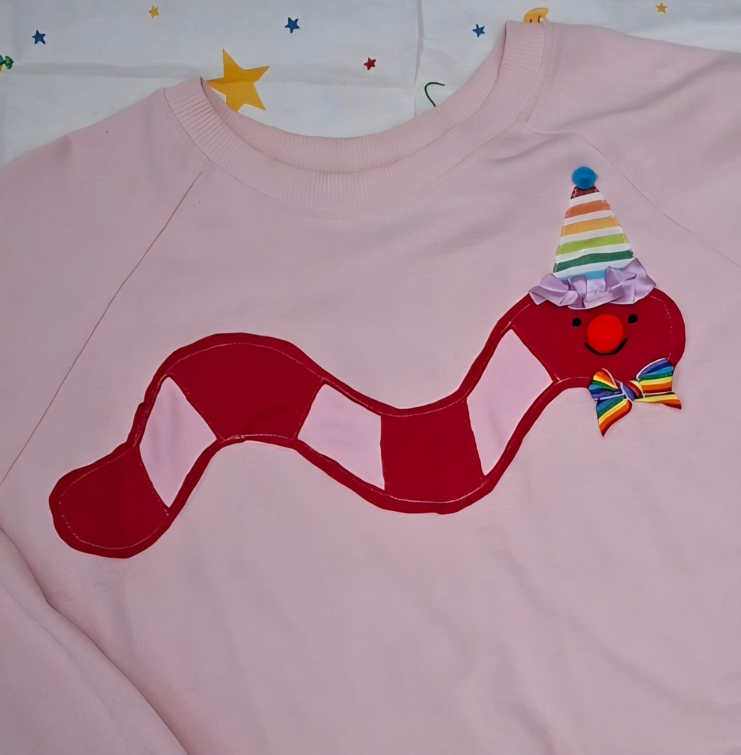 Clown Worm *APPLIQUE ADD ON*