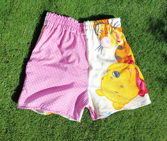 Winnie the Pooh Shorts - Size 6-10