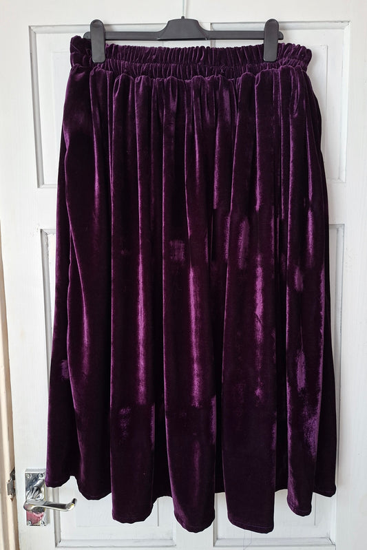 Purple Velvet Skirt - Size 20-22
