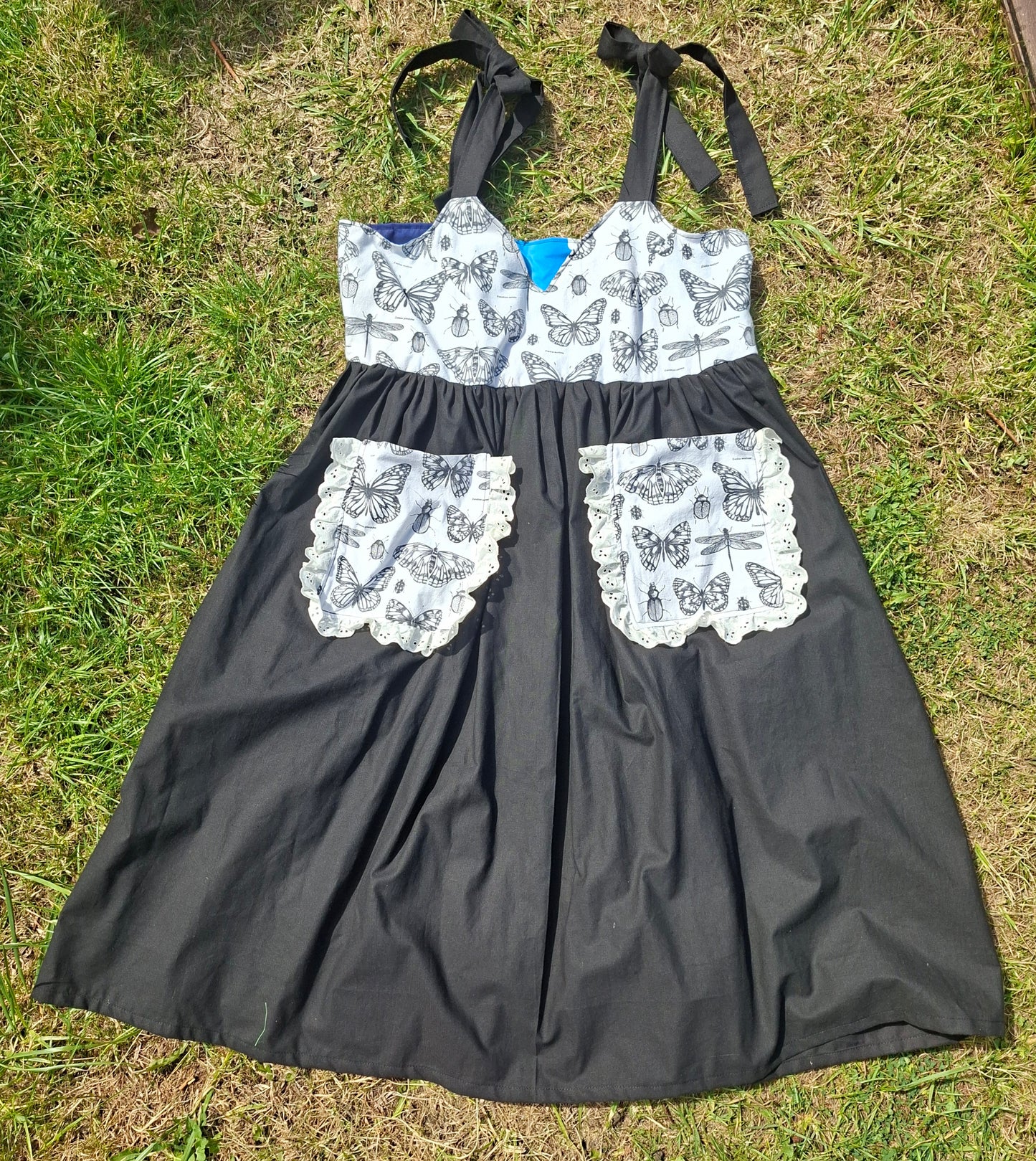 Butterfly & Moth Midi Sweetheart Dress - Size 14