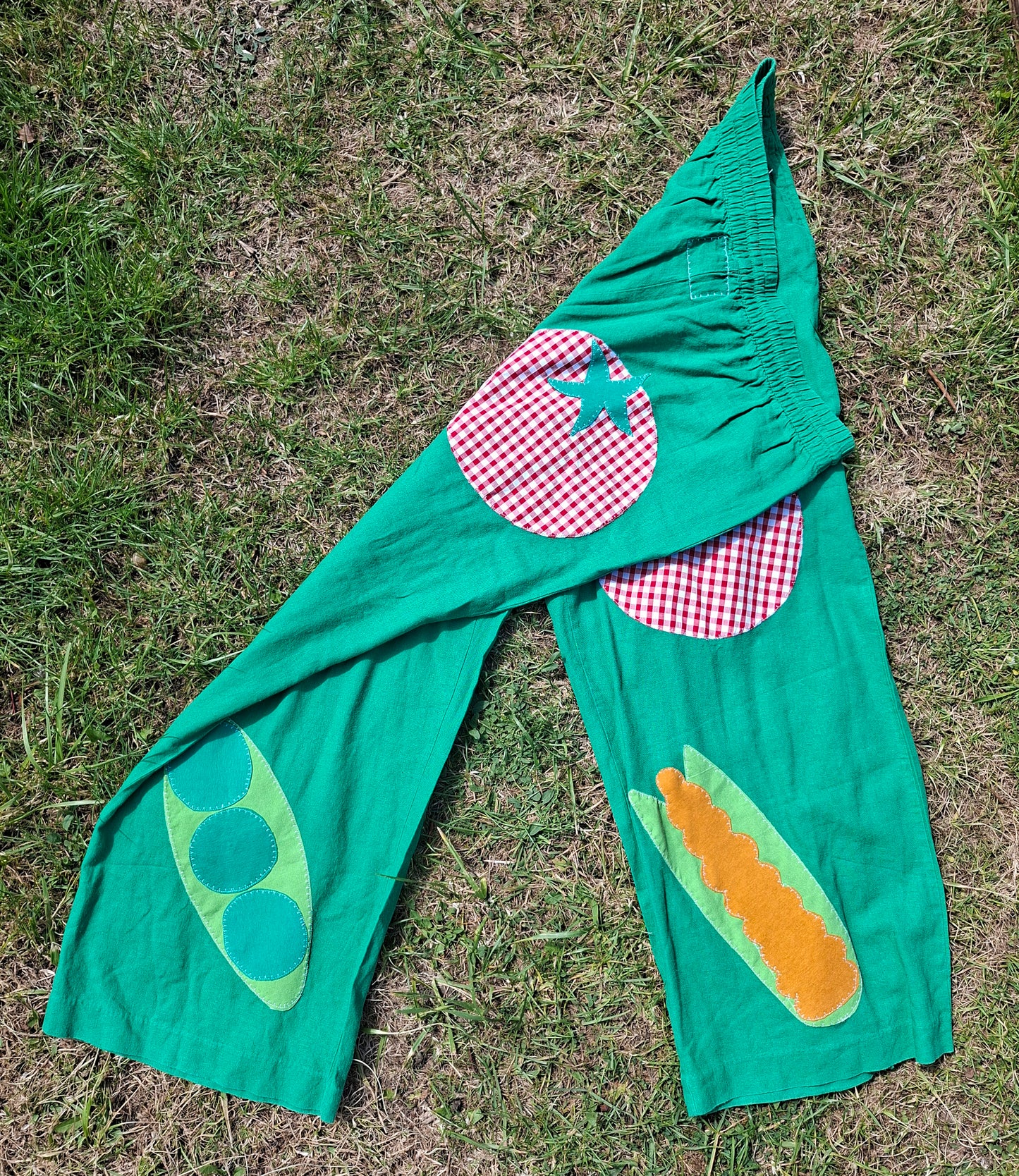 Veggie Trousers - Size 20-22