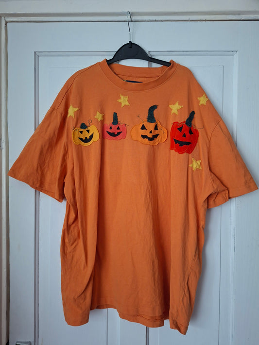 Reworked Pumpkin T Shirt - Size 18