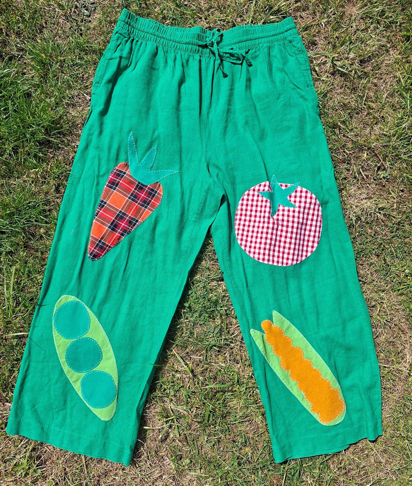 Veggie Trousers - Size 20-22